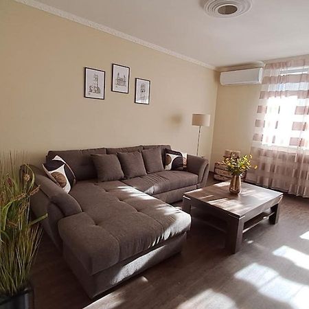 Szilfak City Apartman Hajdúszoboszló 外观 照片