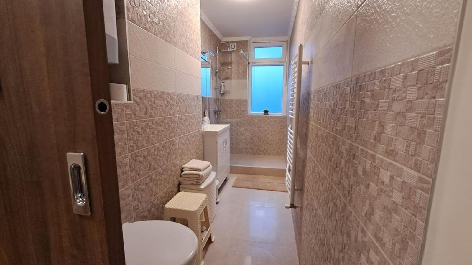 Szilfak City Apartman Hajdúszoboszló 外观 照片