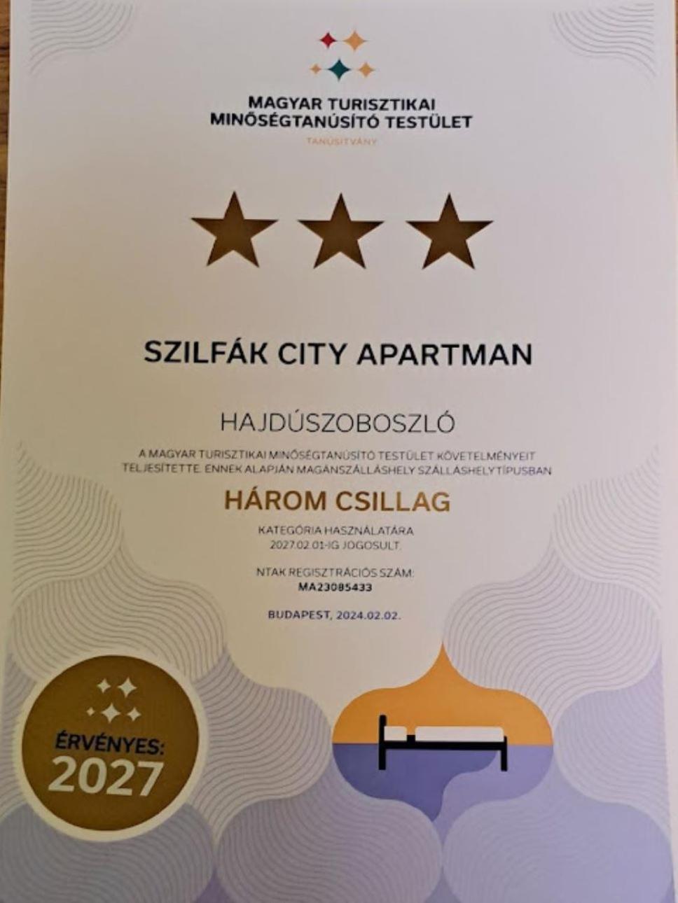 Szilfak City Apartman Hajdúszoboszló 外观 照片